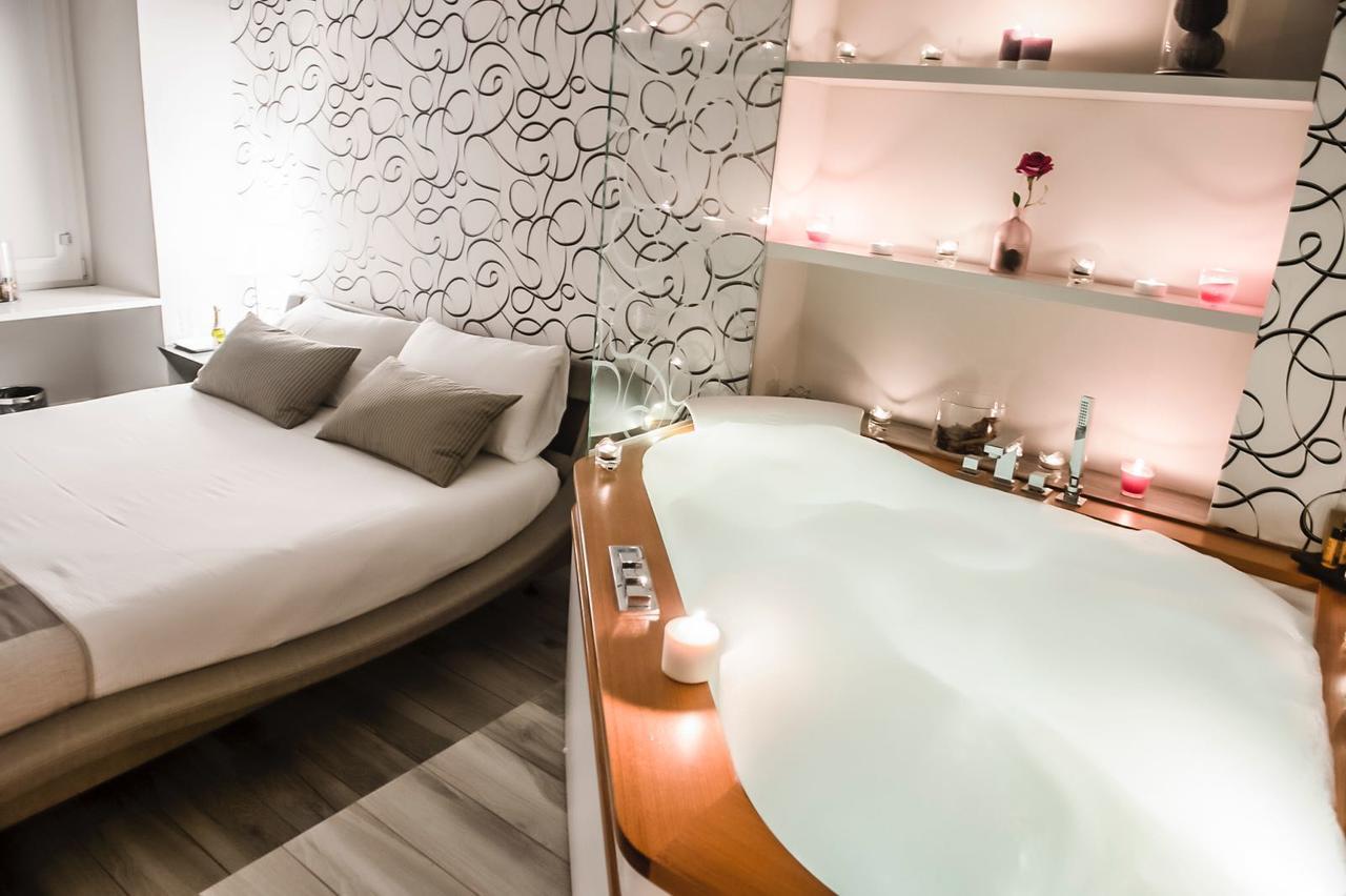 Bed and Breakfast Domus Tacito Luxury Rzym Zewnętrze zdjęcie